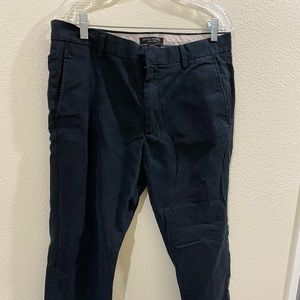 Banana republic black men’s pants in good condition